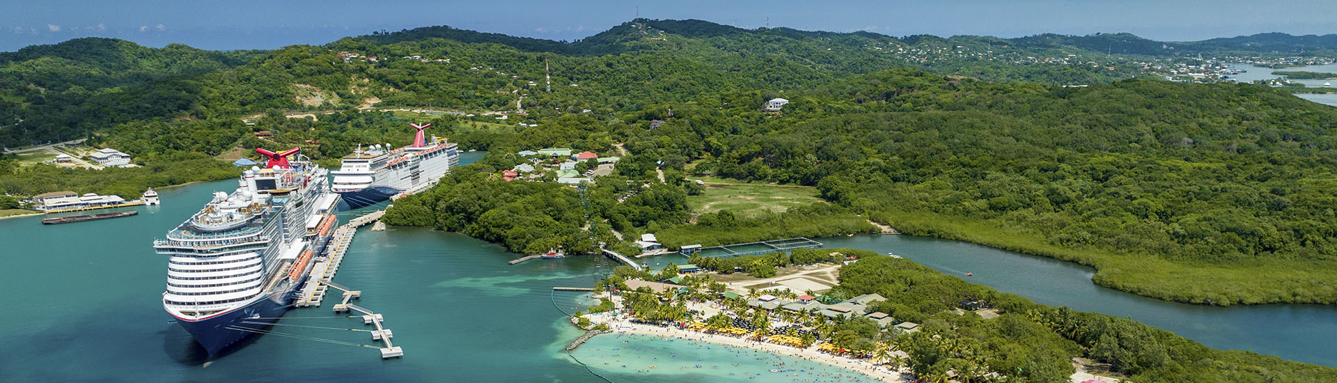 Mahogany Bay in Roatan, Honduras
