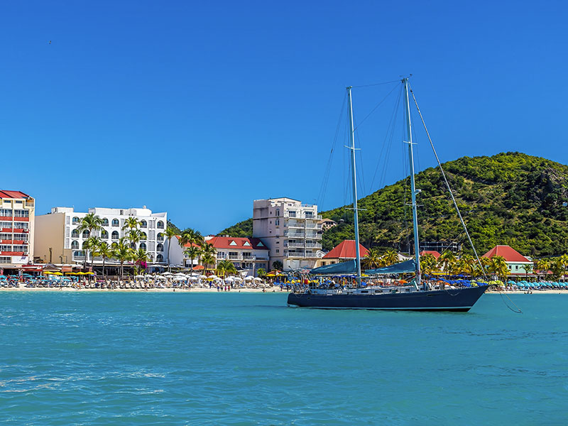 Great Bay Beach in Philipsburg, St. Maarten